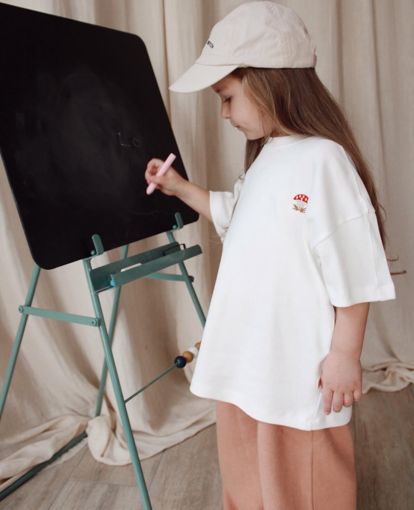 OVERSIZE UNISEX MUSHROOM T-SHIRT