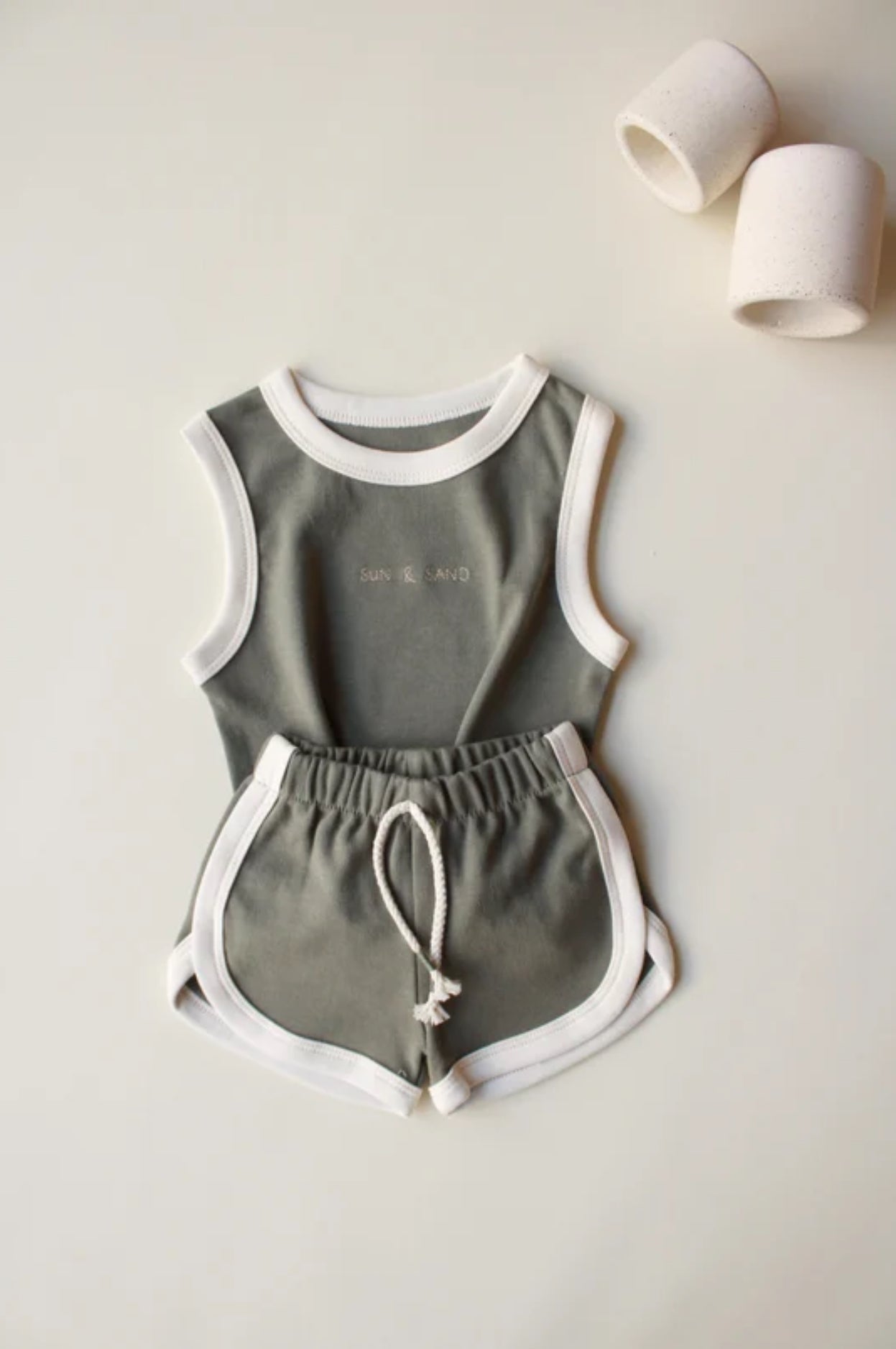 KHAKI UNISEX SUN & SAND SHORTS SET