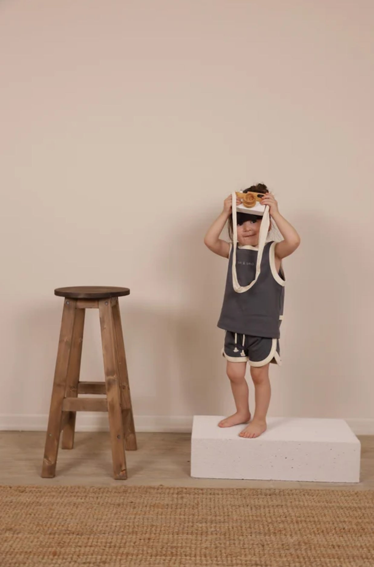 SUN & SAND DARK GREY SHORTS SET